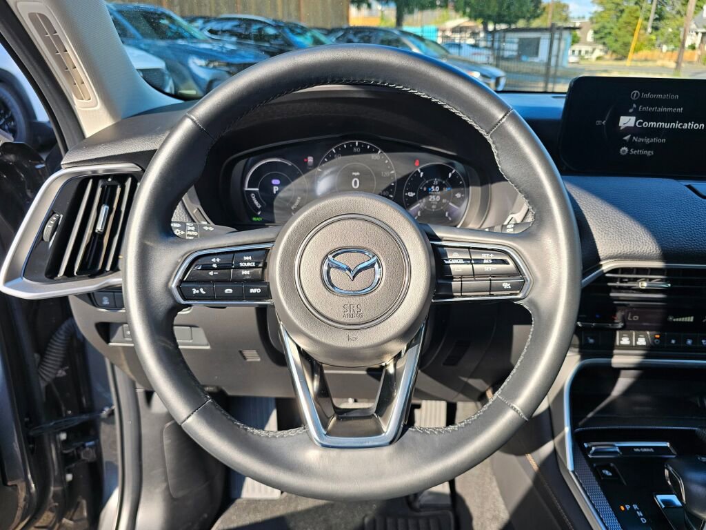 Certified 2024 MAZDA CX-90 Plug-In Hybrid w/ Preferred image 32