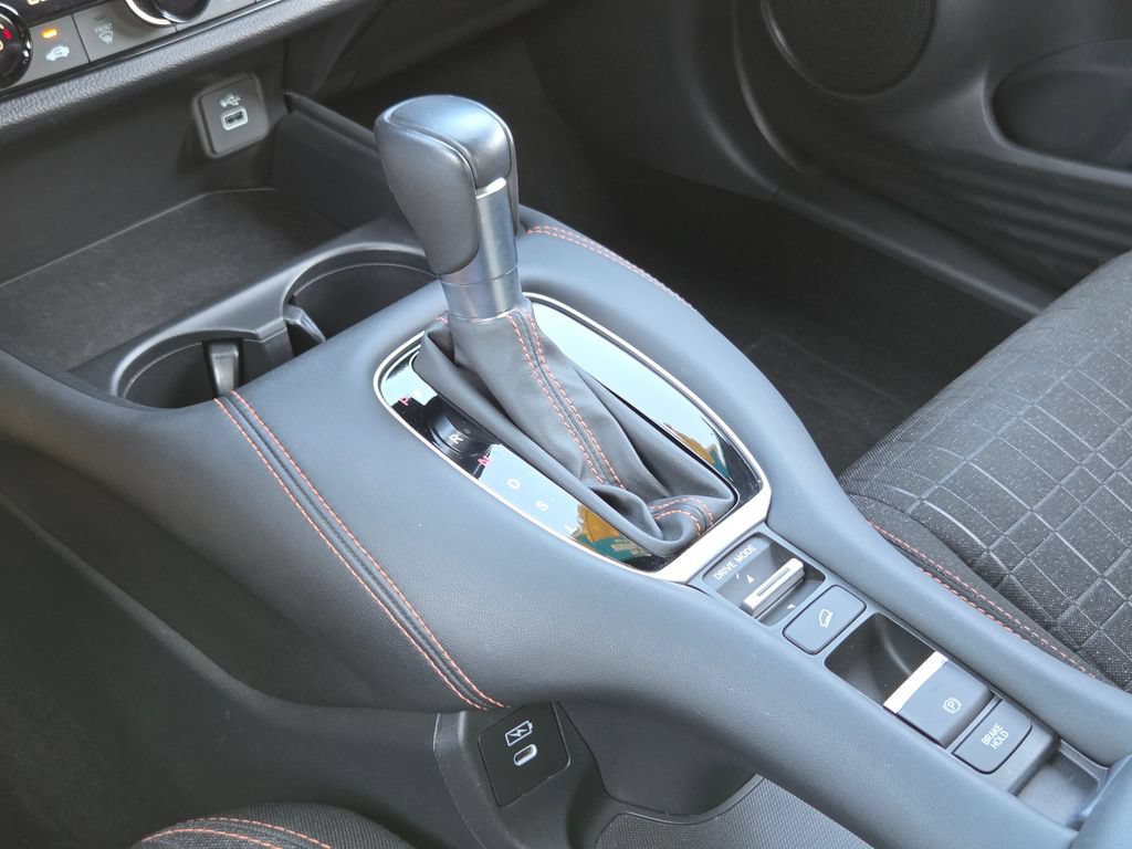 Certified 2025 Honda HR-V Sport image 36