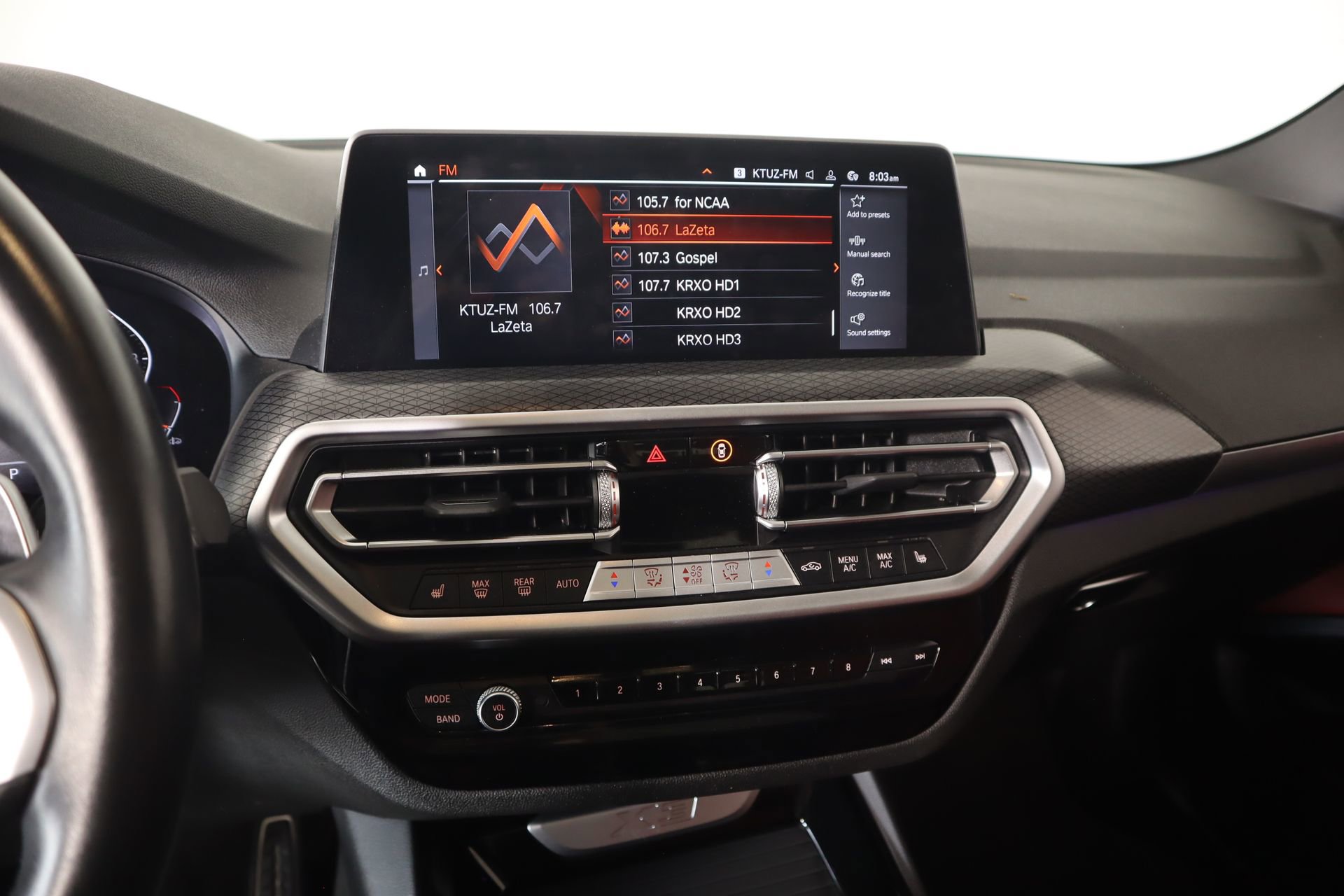 Used 2024 BMW X3 sDrive30i w/ M Sport Package image 5