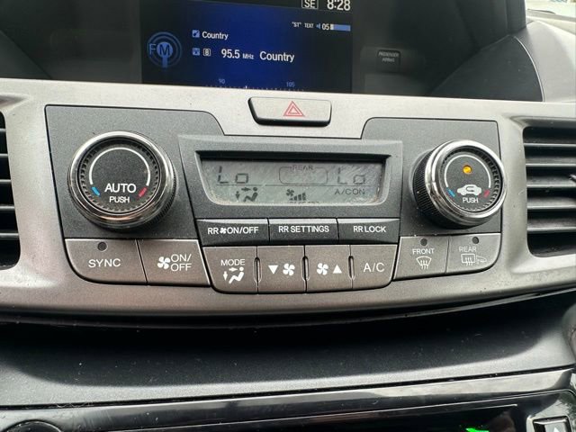 Used 2014 Honda Odyssey EX image 22