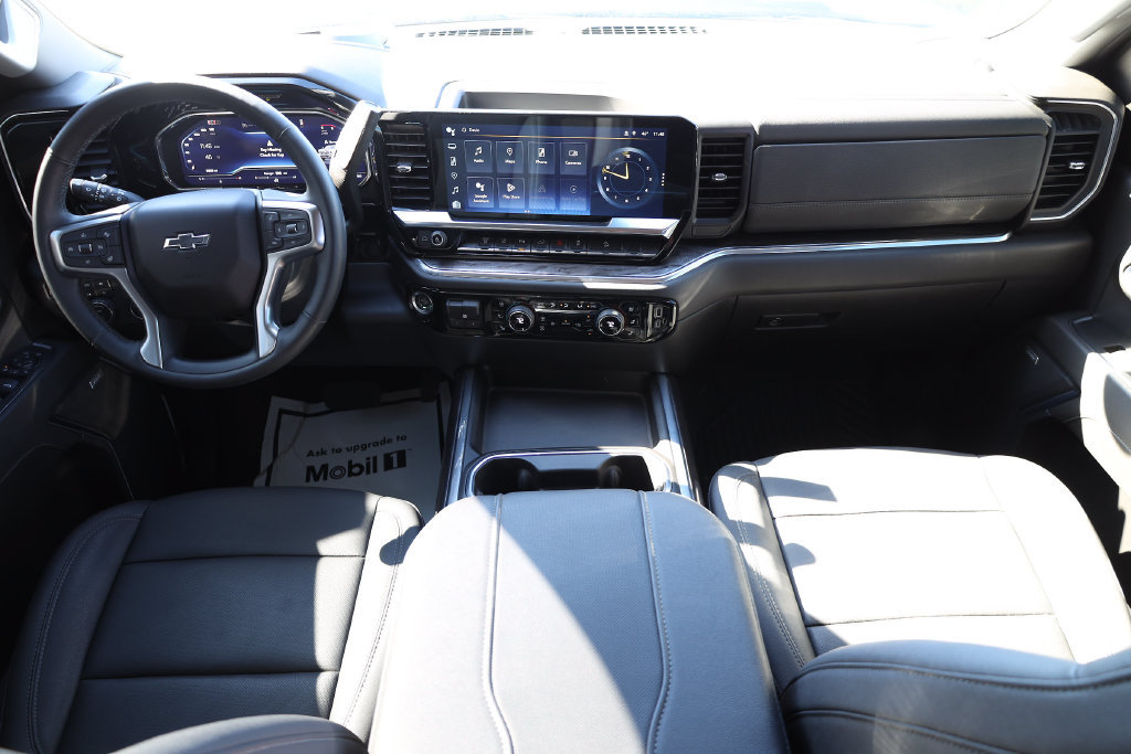Used 2024 Chevrolet Silverado 3500 LTZ w/ LTZ Plus Package AWD/4WD image 19