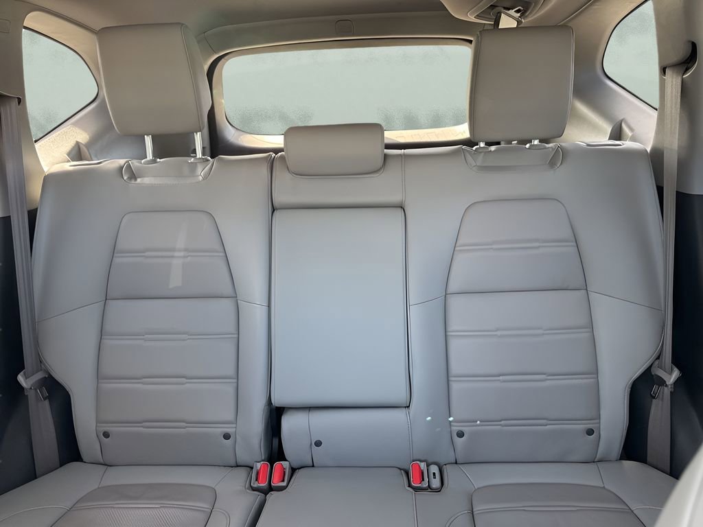 Used 2018 Honda CR-V Touring image 13