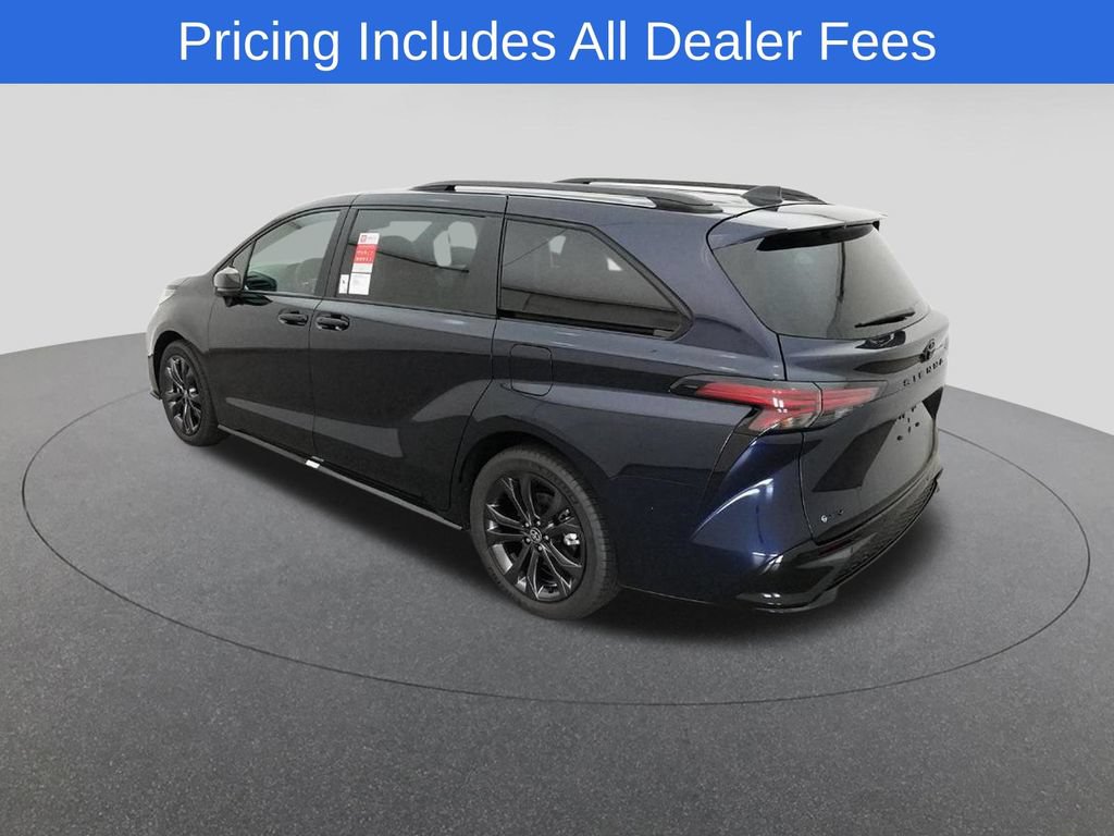 New 2026 Toyota Sienna XSE FWD image 5