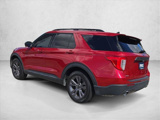 Used 2023 Ford Explorer XLT w/ Equipment Group 202A RWD image 5