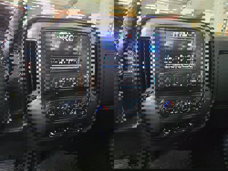 Used 2017 Chevrolet Silverado 1500 LT image 21