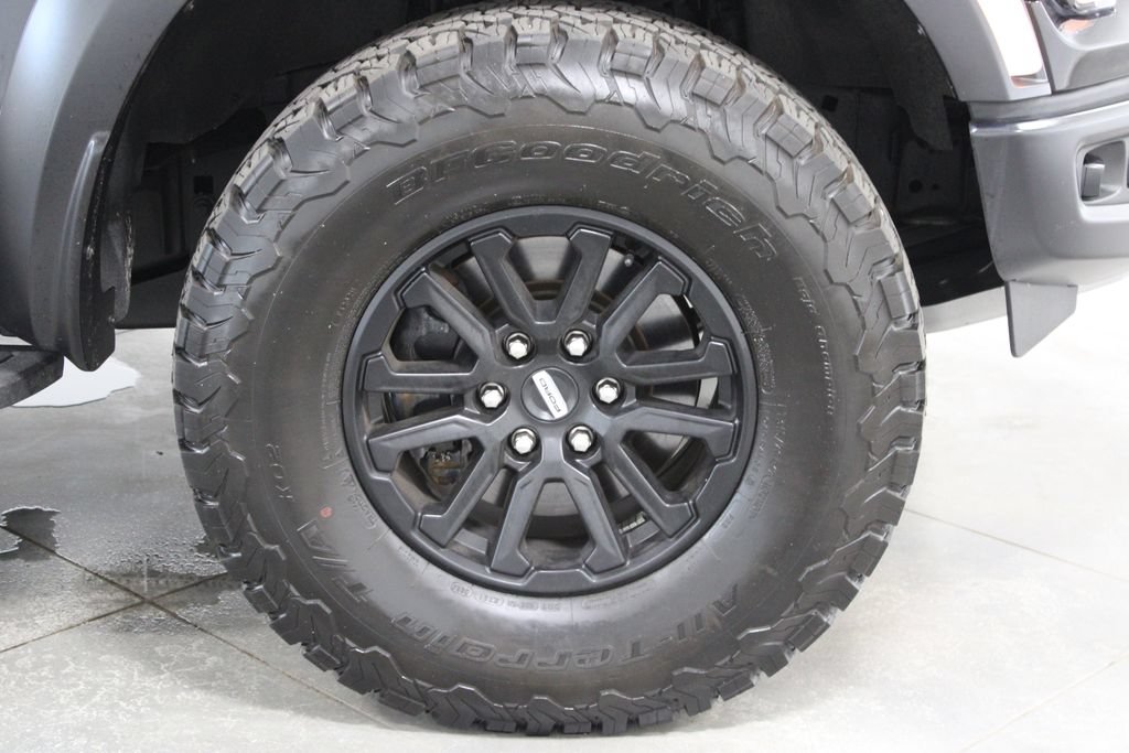 Used 2024 Ford F150 Raptor AWD/4WD image 16