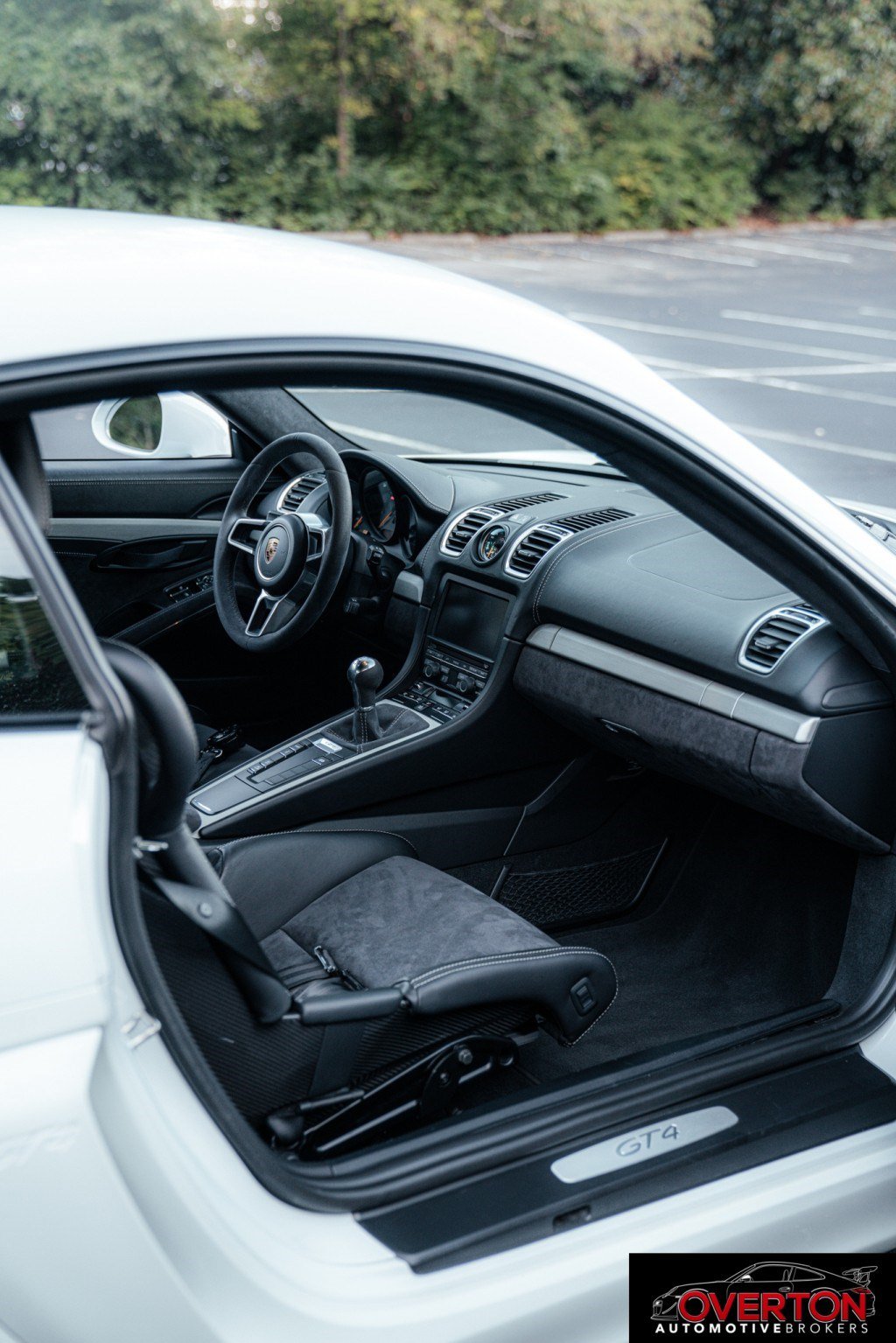 Used 2016 Porsche Cayman GT4 RWD image 43