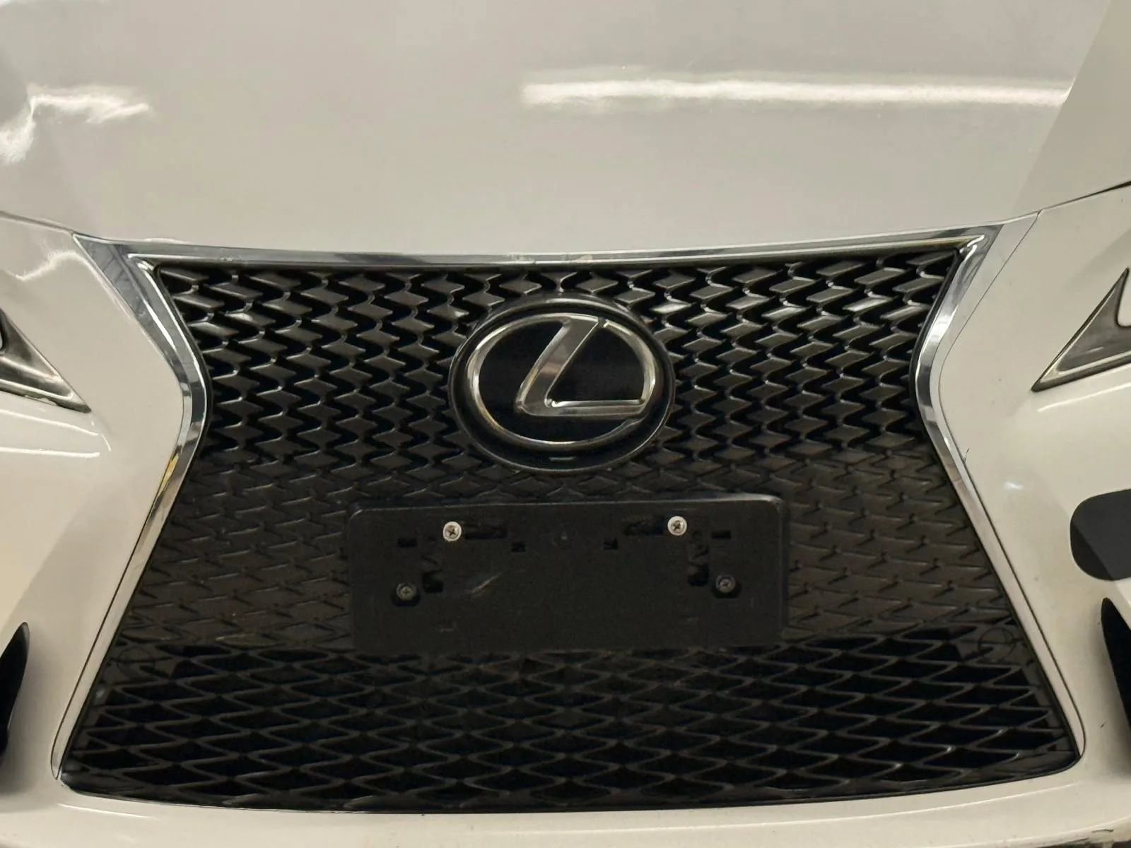 Used 2016 Lexus IS 300 AWD w/ F Sport Package image 4