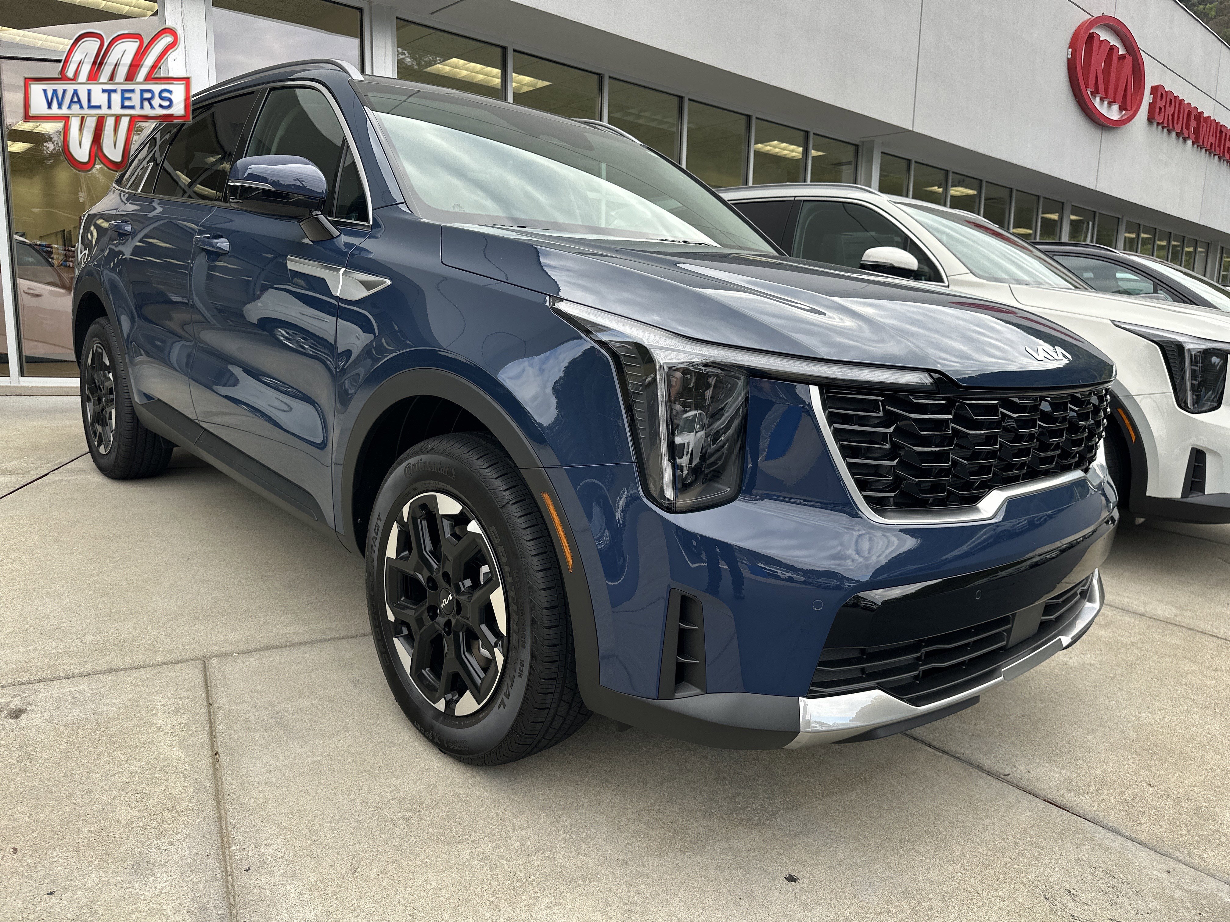 New 2026 Kia Sorento S