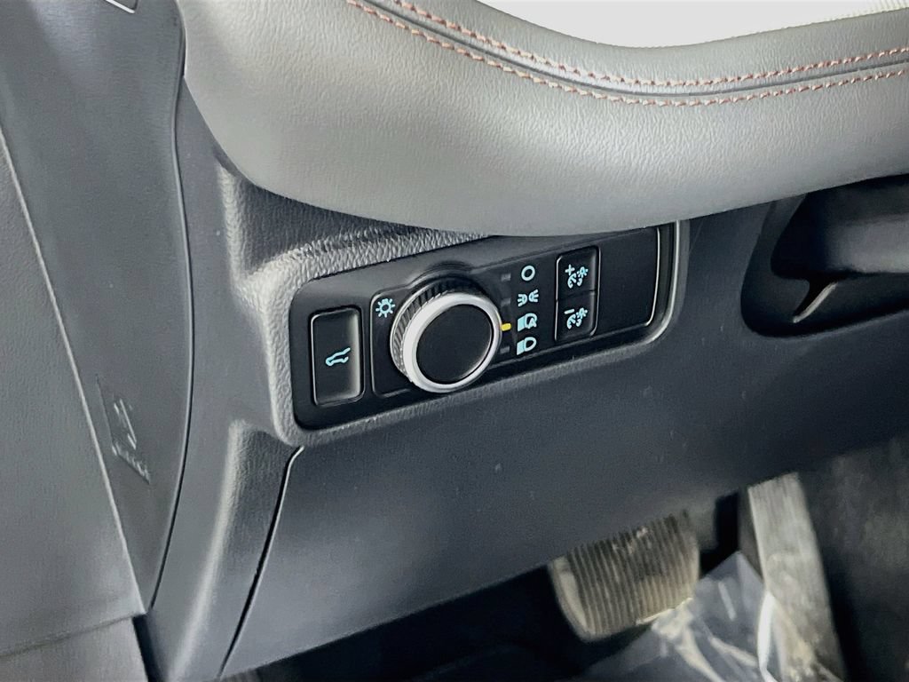 New 2027 Ford Explorer Active AWD/4WD image 20