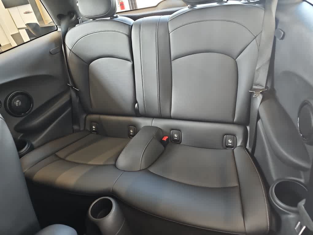 Used 2019 MINI Cooper S FWD image 14