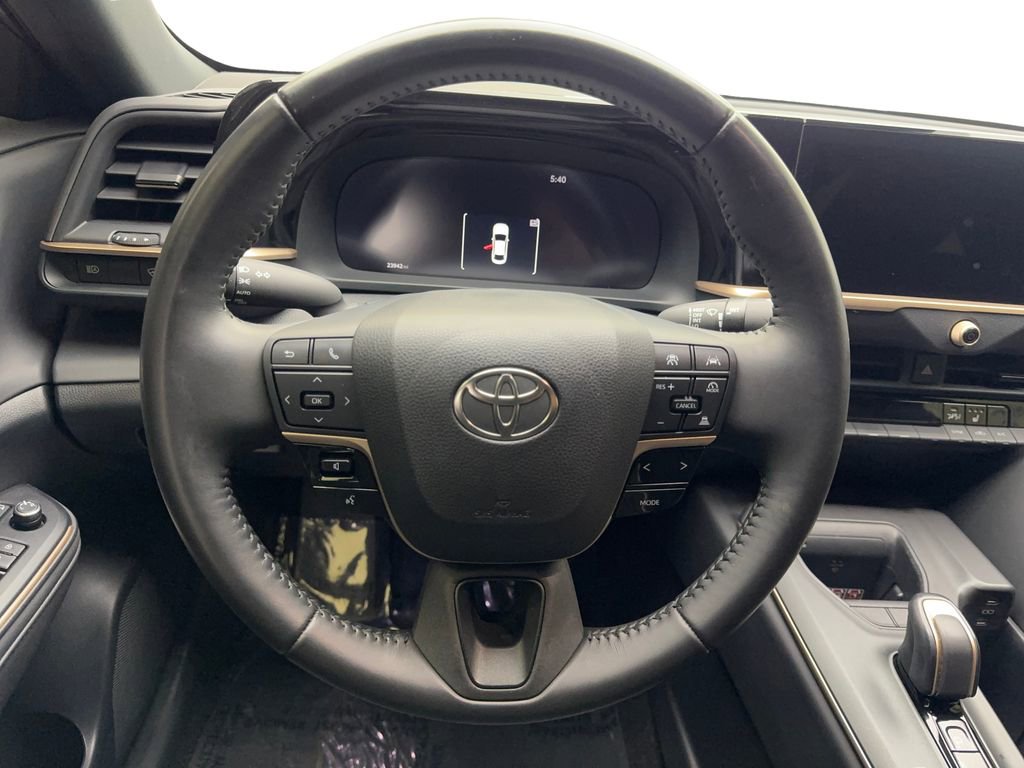 Used 2023 Toyota Crown XLE image 56