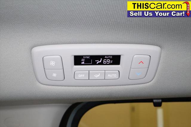 Used 2025 Kia Carnival SX image 31