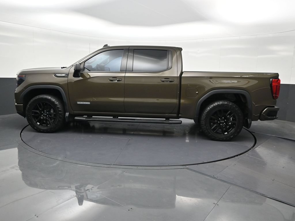 Used 2023 GMC Sierra 1500 Elevation RWD image 2