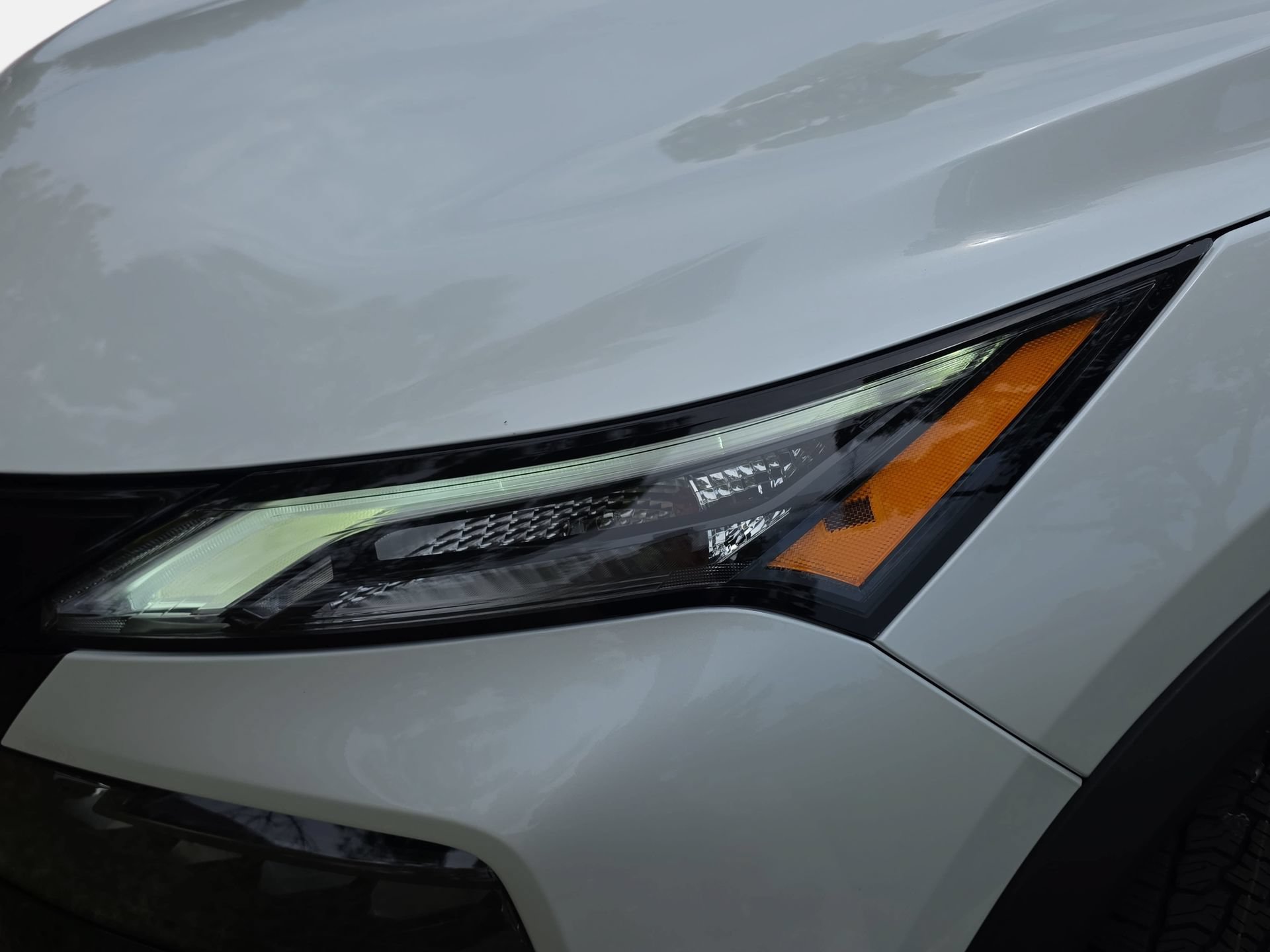 New 2026 Nissan Rogue SV AWD/4WD image 29