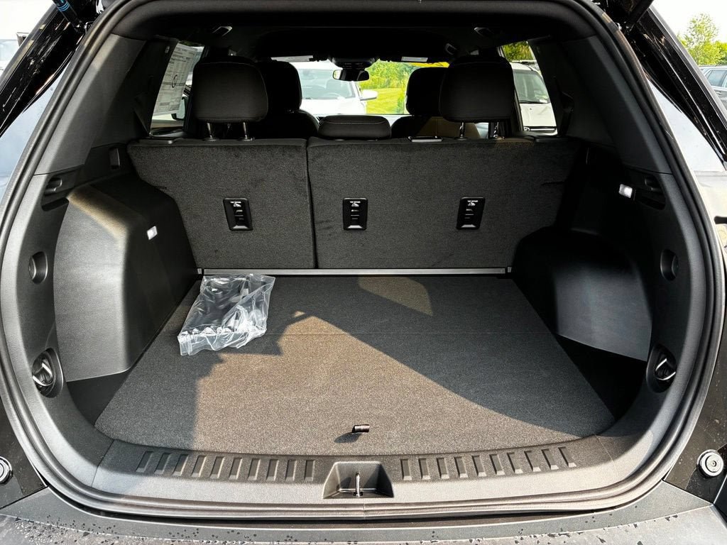 New 2027 Chevrolet Equinox LT AWD/4WD image 27
