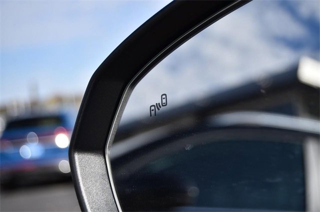 Certified 2023 Volkswagen Taos SE image 10