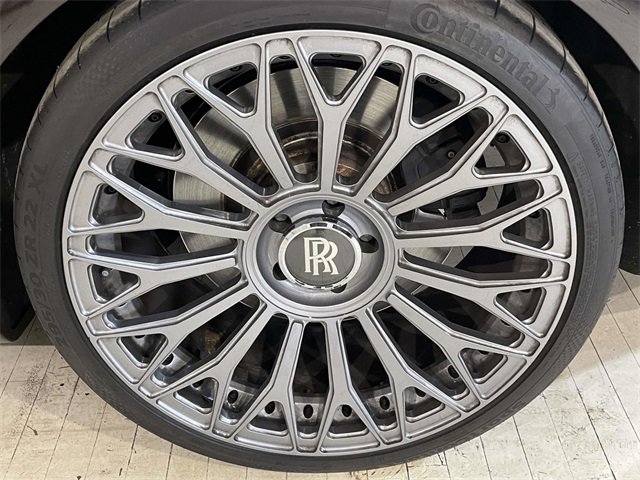 Used 2014 Rolls-Royce Wraith image 15