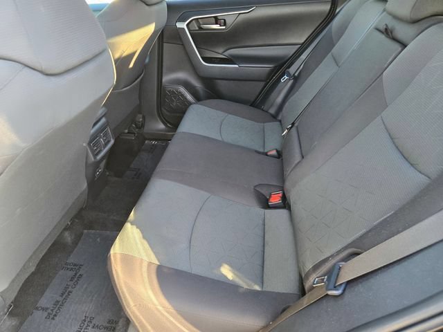 Certified 2025 Toyota RAV4 XLE FWD image 15