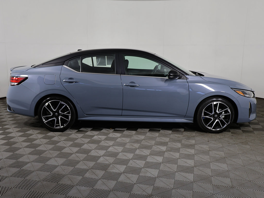 Used 2024 Nissan Sentra SR FWD image 16