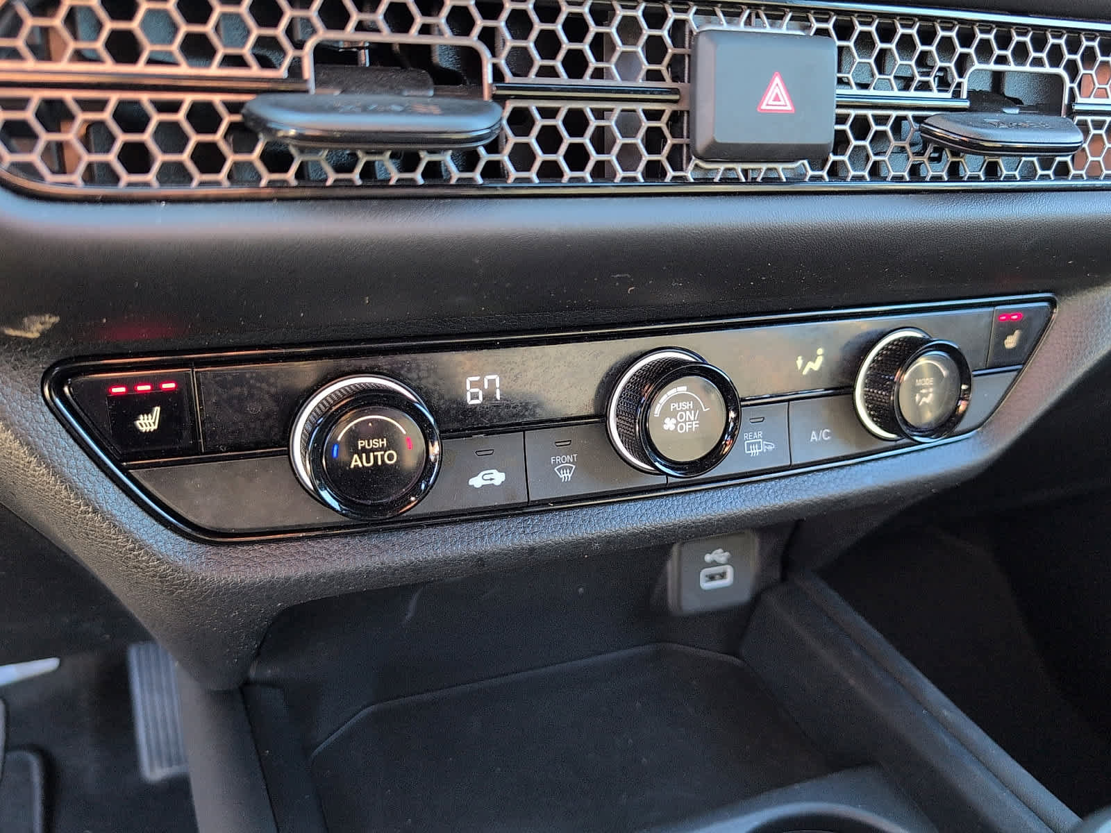 Certified 2024 Honda HR-V Sport image 16