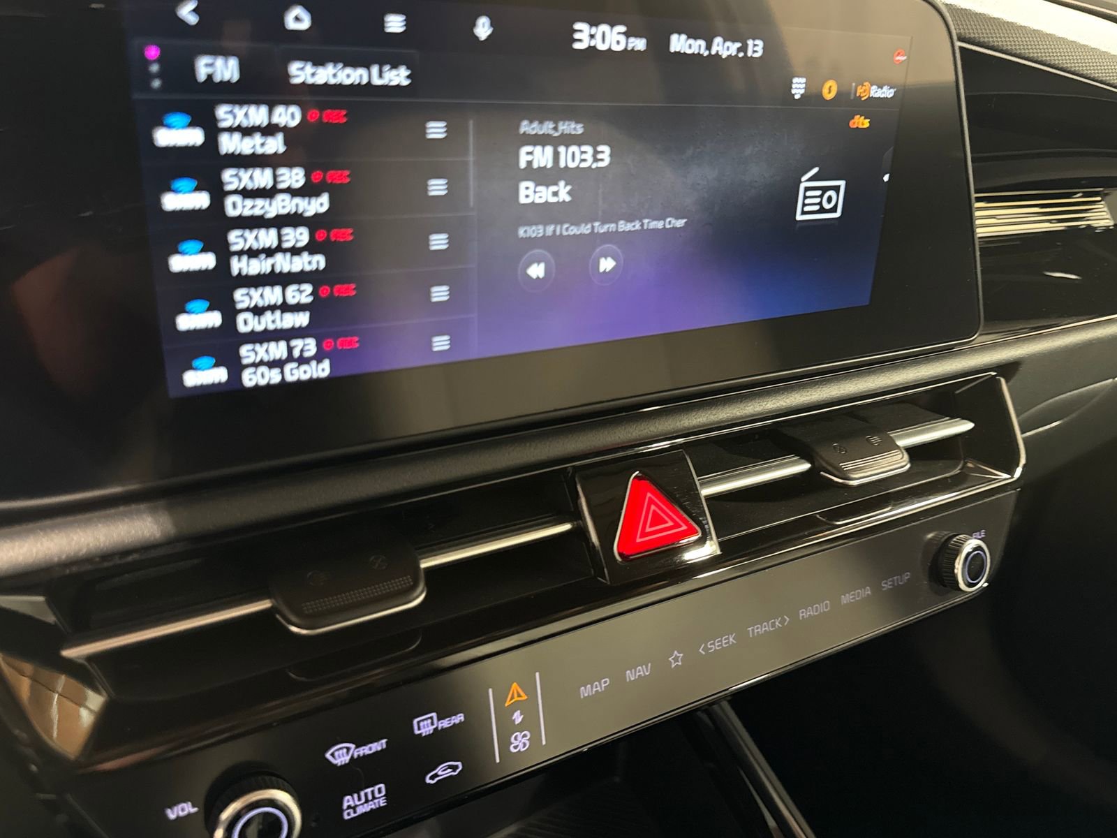 Certified 2023 Kia Niro EX image 20