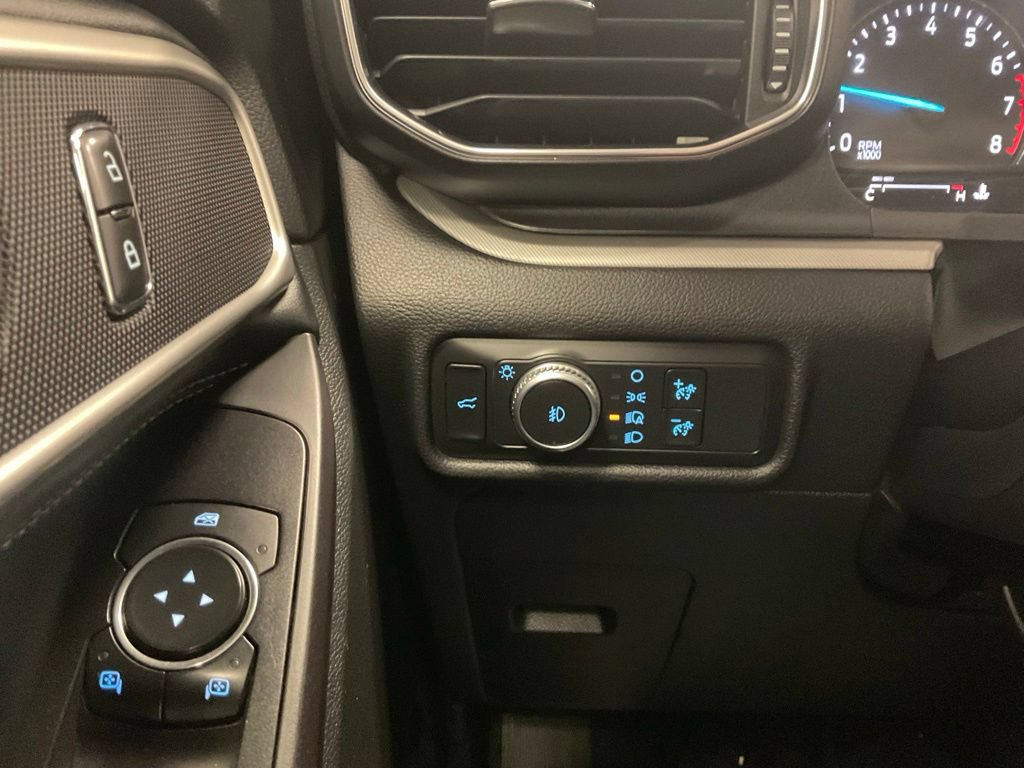 Used 2020 Ford Explorer XLT w/ Equipment Group 202A AWD/4WD image 20