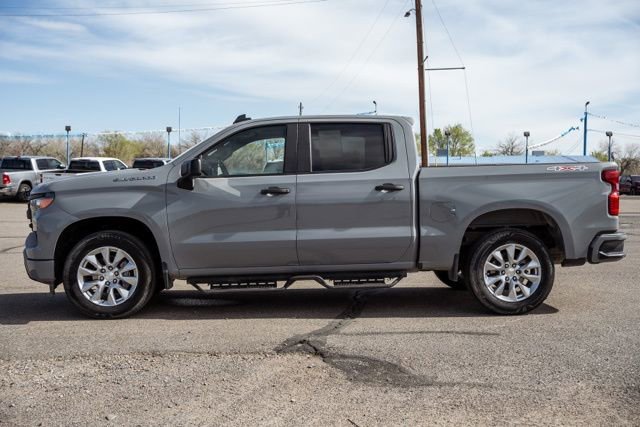 Used 2024 Chevrolet Silverado 1500 Custom image 8