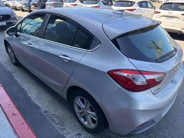 Used 2017 Chevrolet Cruze LT w/ Convenience Package image 6
