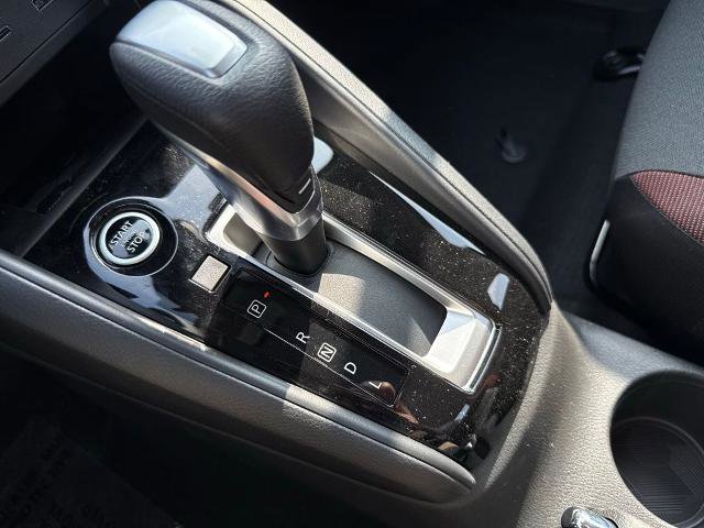 New 2025 Nissan Versa SR w/ Trunk Package image 25