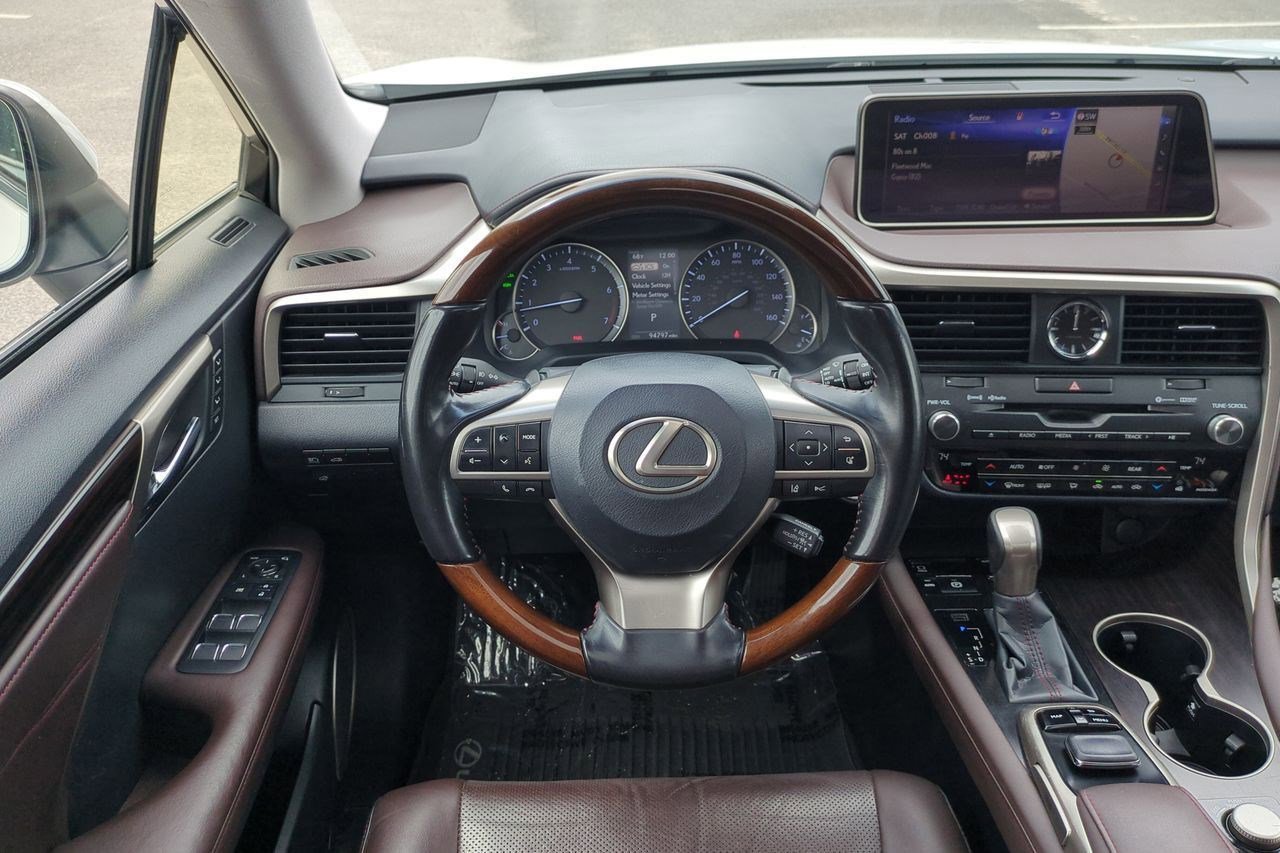 Used 2018 Lexus RX 350L FWD image 32