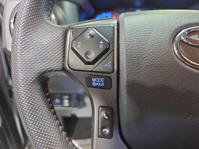 Used 2023 Toyota Tacoma TRD Sport w/ Technology Package AWD/4WD image 14