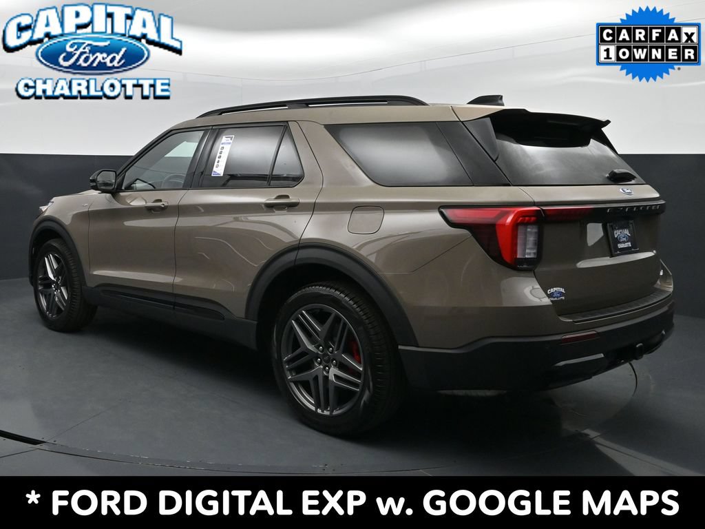 Used 2026 Ford Explorer ST-Line w/ ST-Line Street Pack AWD/4WD image 5