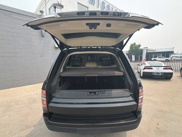 Used 2020 Land Rover Range Rover HSE AWD/4WD image 7