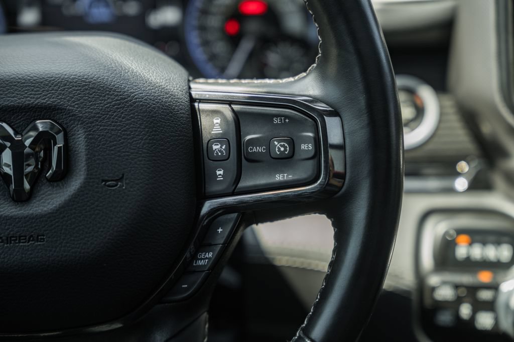 Used 2022 RAM 1500 Limited AWD/4WD image 34