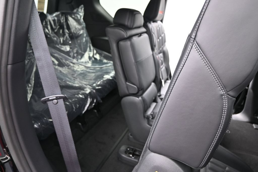 New 2026 Nissan Armada PRO-4X AWD/4WD image 11