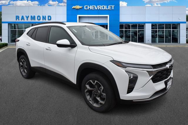 New 2026 Chevrolet Trax LT w/ Driver Confidence Package image 11