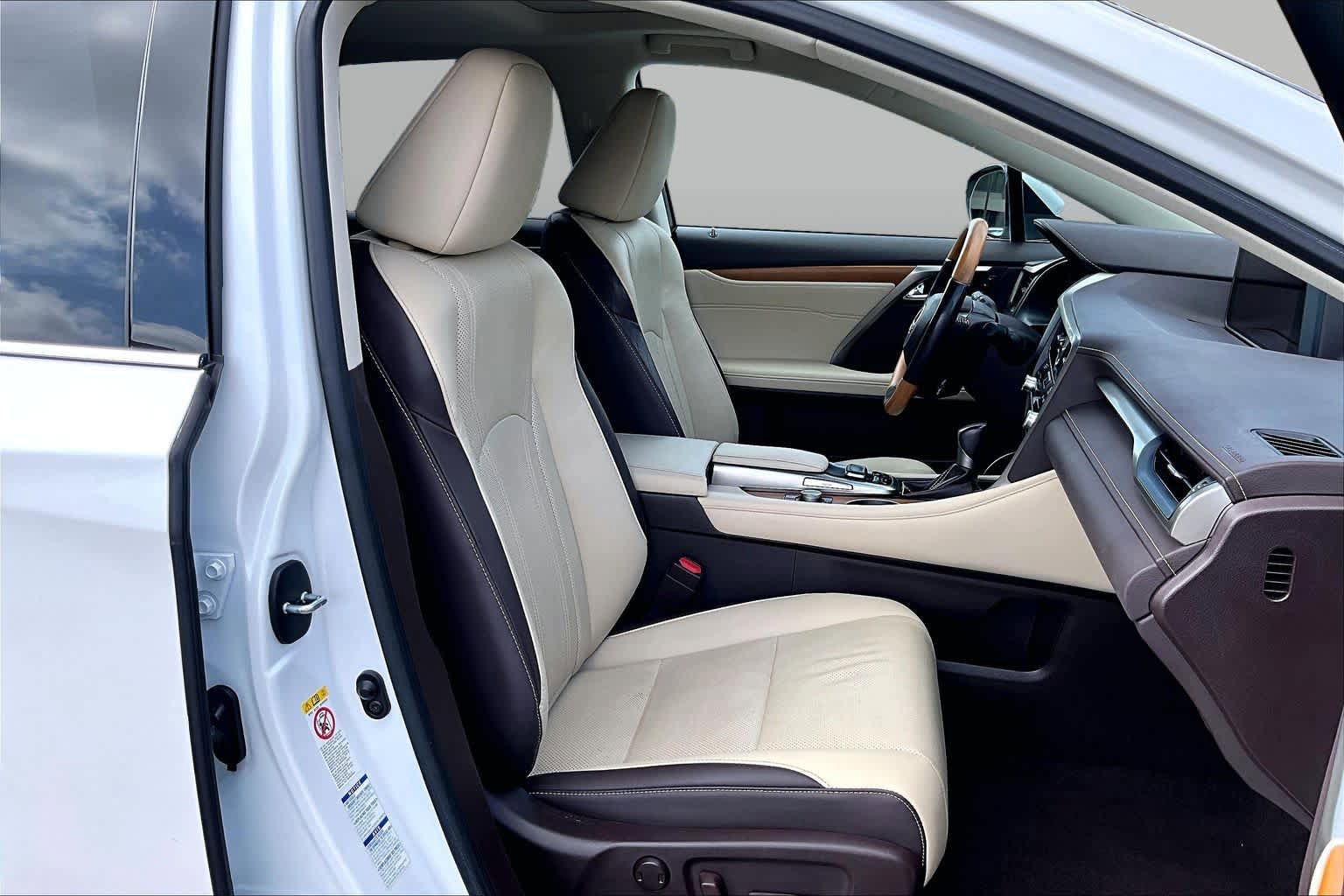 Used 2019 Lexus RX 450h AWD w/ Navigation Package image 8