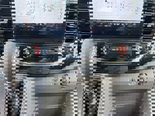 Used 2024 Ford Transit 350 XLT image 18