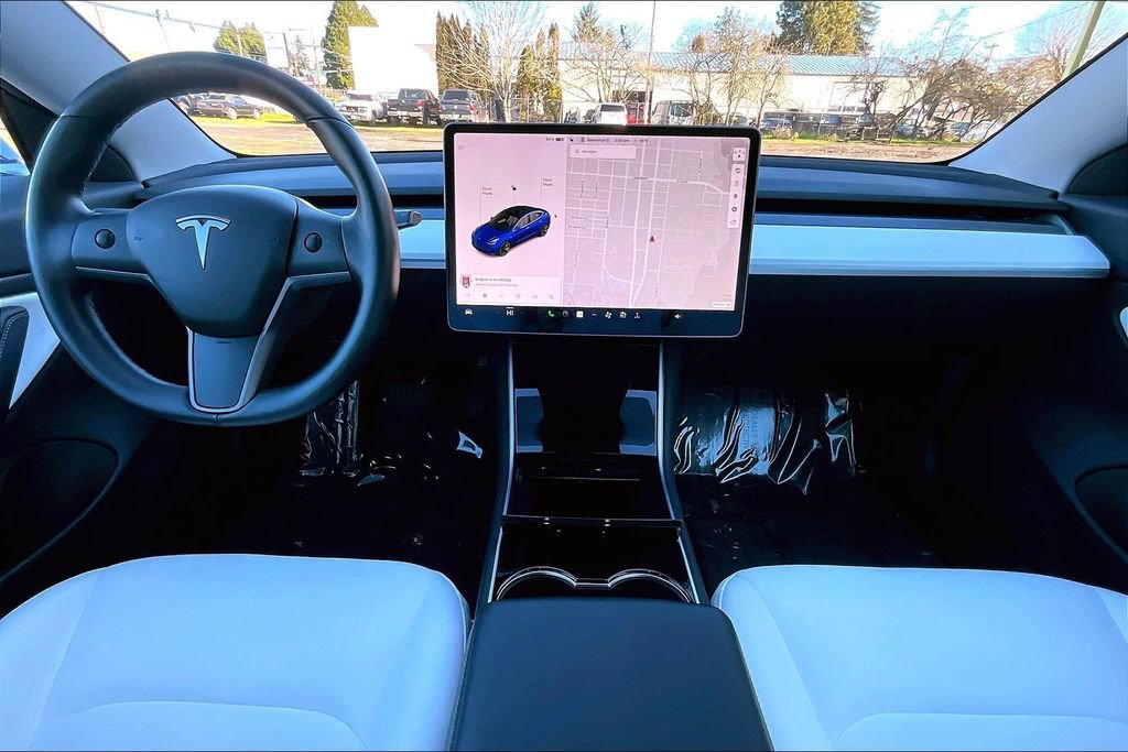 Used 2019 Tesla Model 3 Long Range image 17