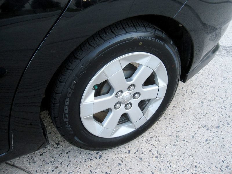 Used 2009 Toyota Prius Touring FWD image 33