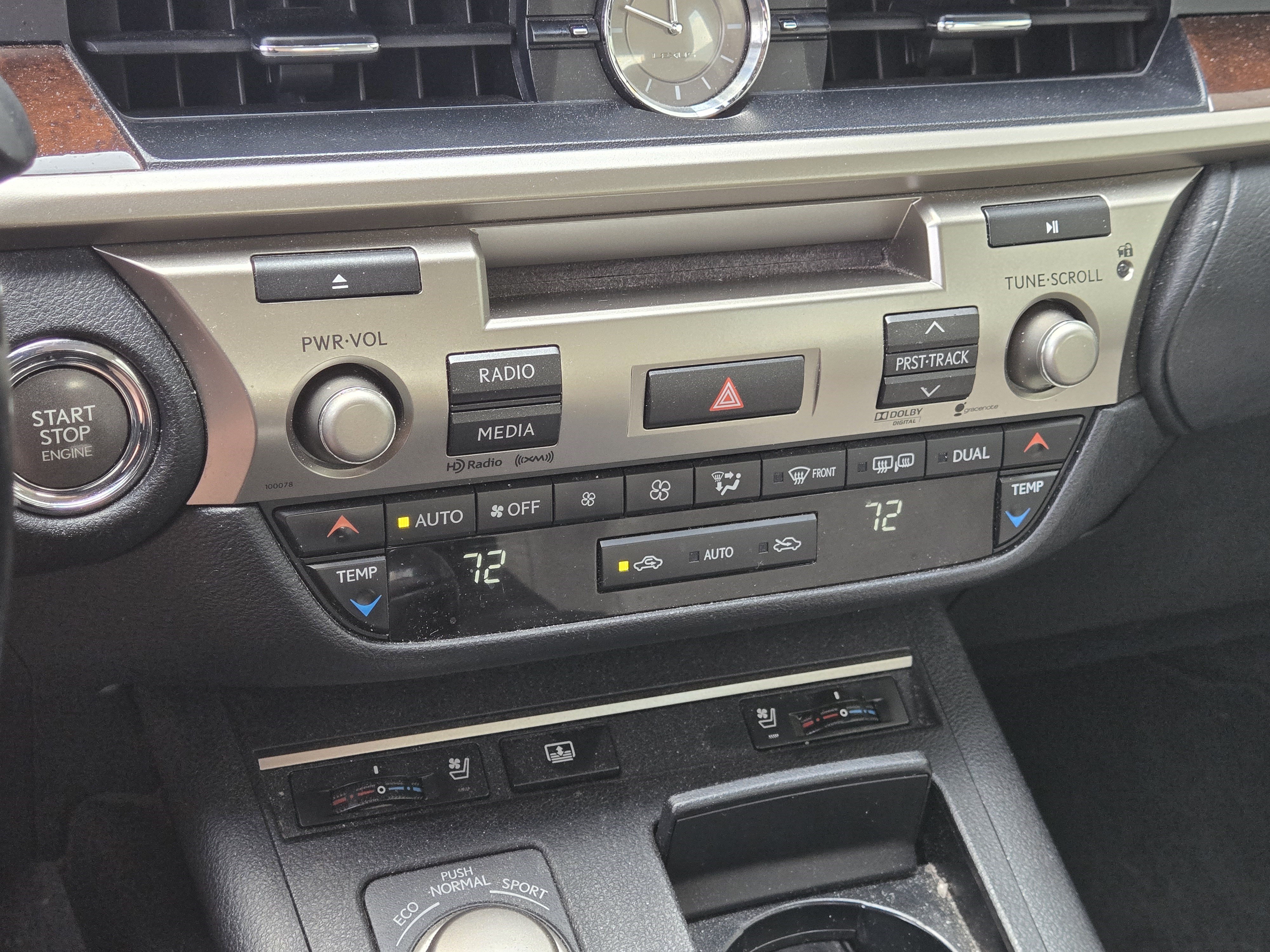 Used 2013 Lexus ES 350 w/ Luxury Pkg FWD image 24