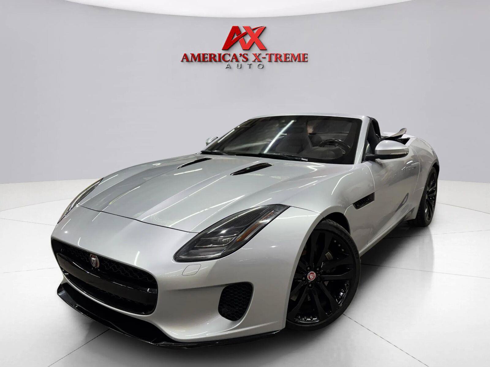 Used 2019 Jaguar F-TYPE Convertible RWD image 23
