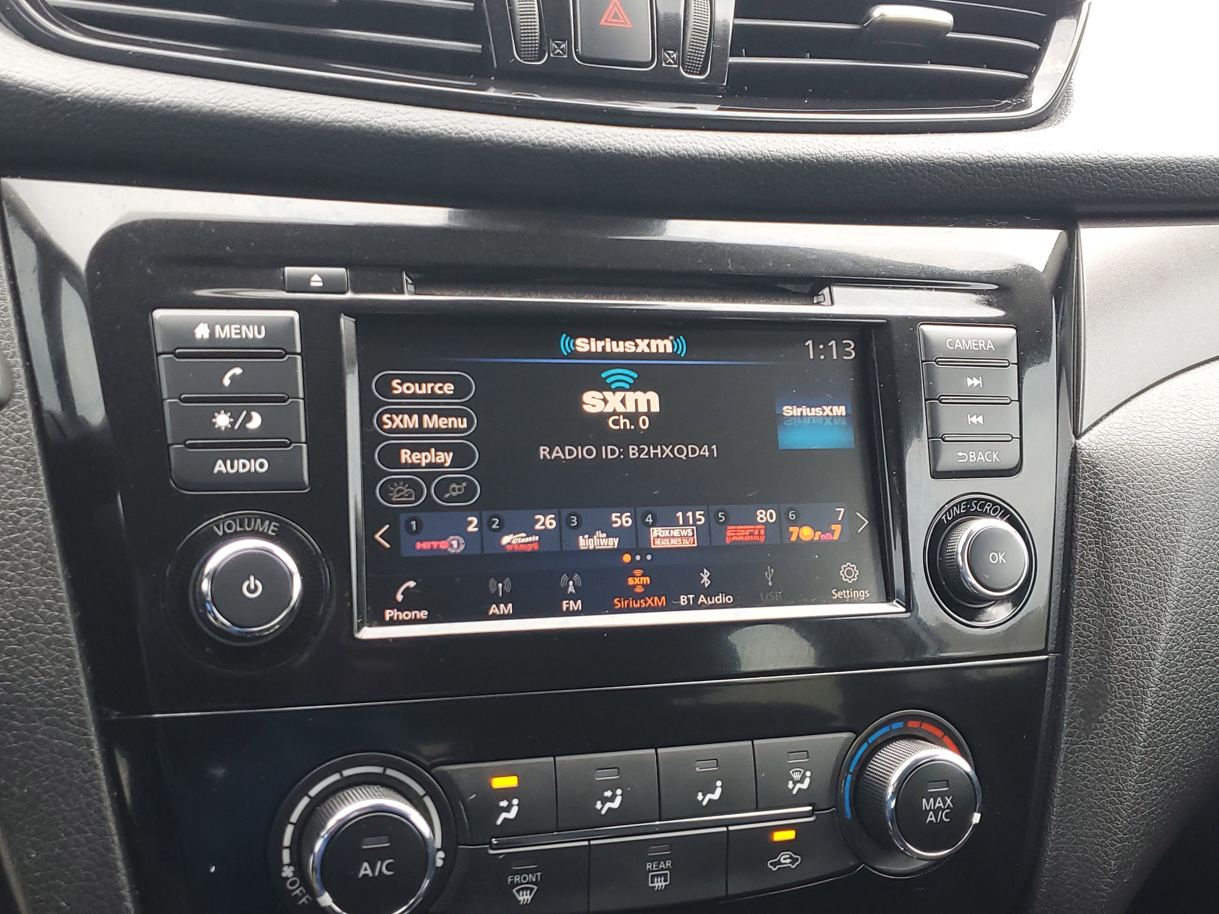 Used 2021 Nissan Rogue Sport S image 19