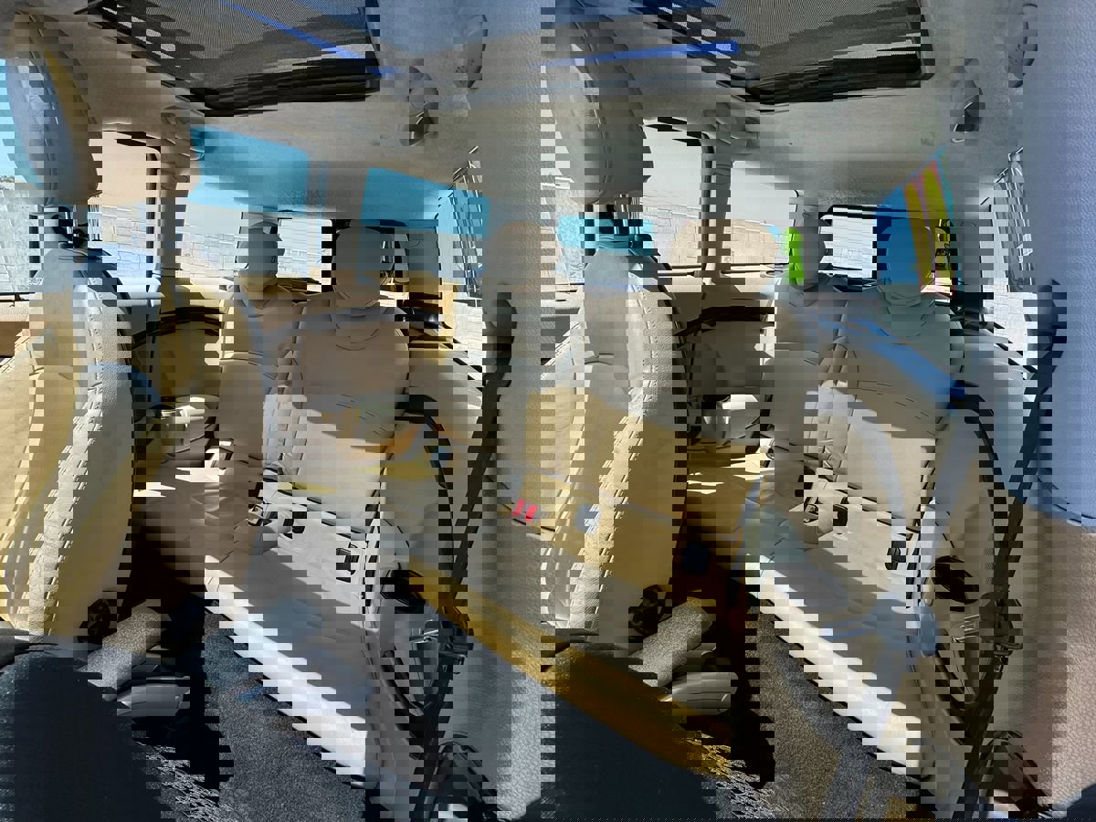 Used 2009 MINI Cooper Clubman S image 18