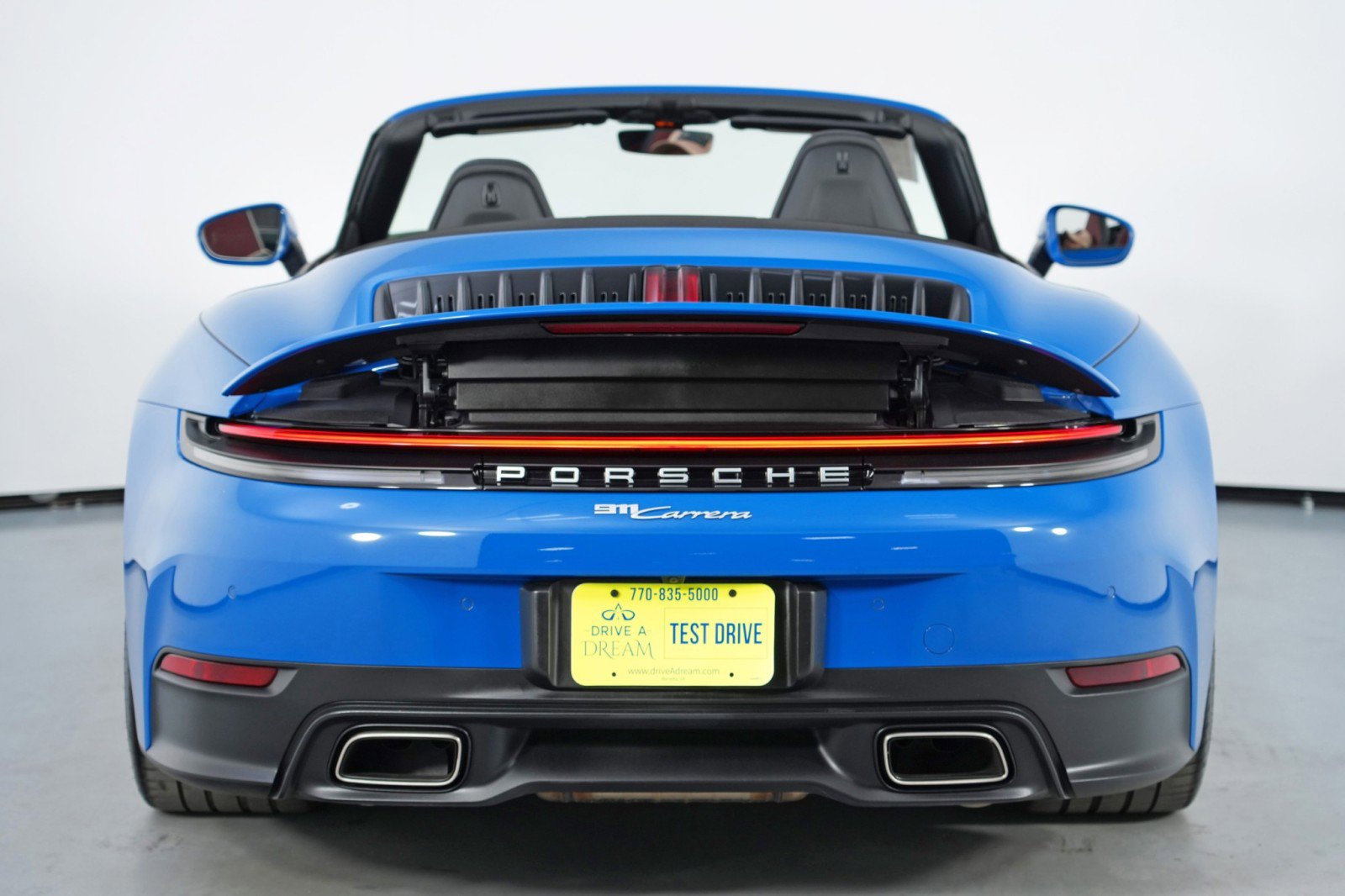 Used 2025 Porsche 911 Carrera RWD image 51