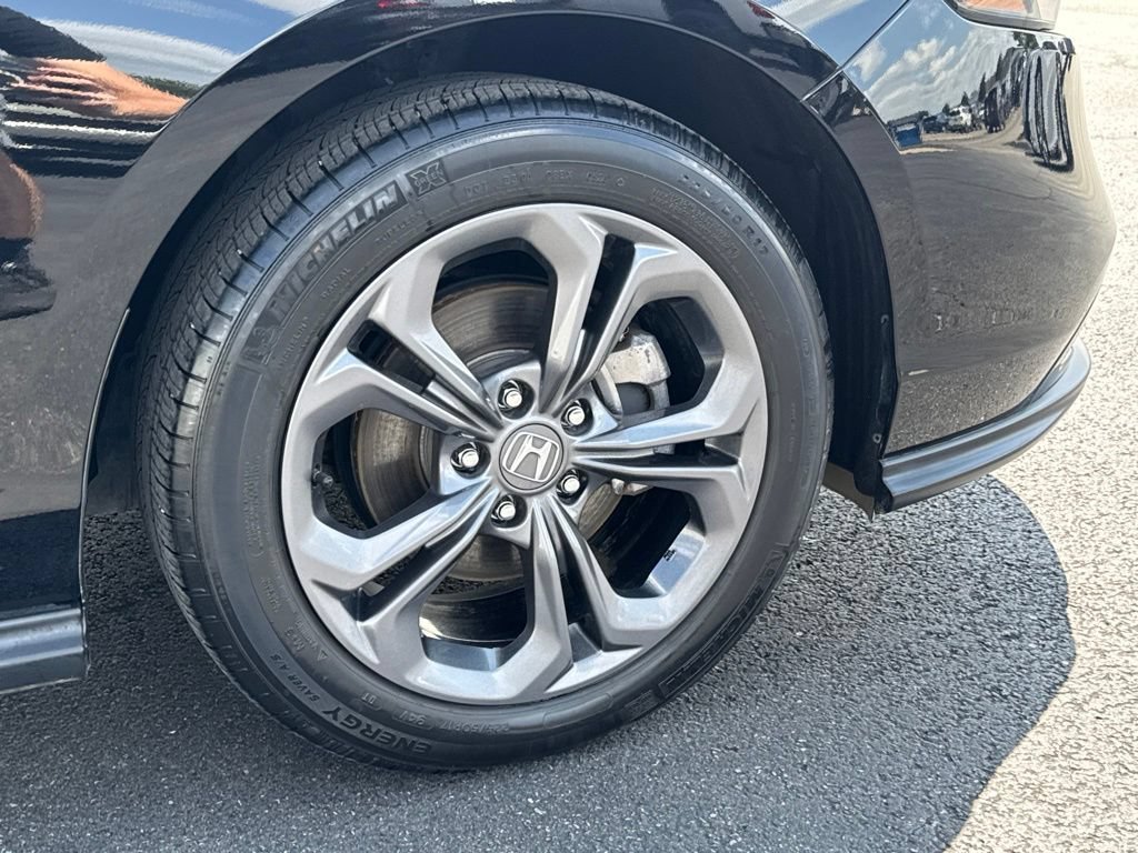 Used 2023 Honda Accord EX image 9