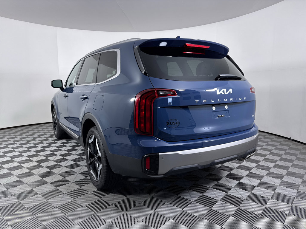 Used 2025 Kia Telluride S AWD/4WD image 18