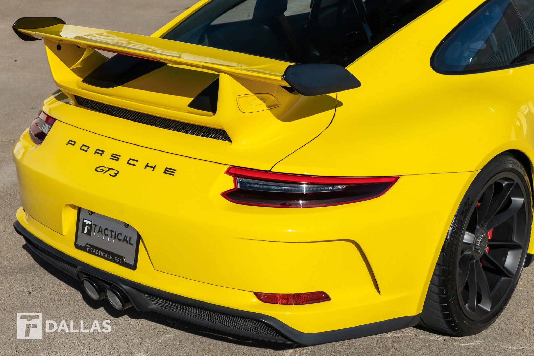 Used 2018 Porsche 911 GT3 w/ Sport Chrono Package image 18