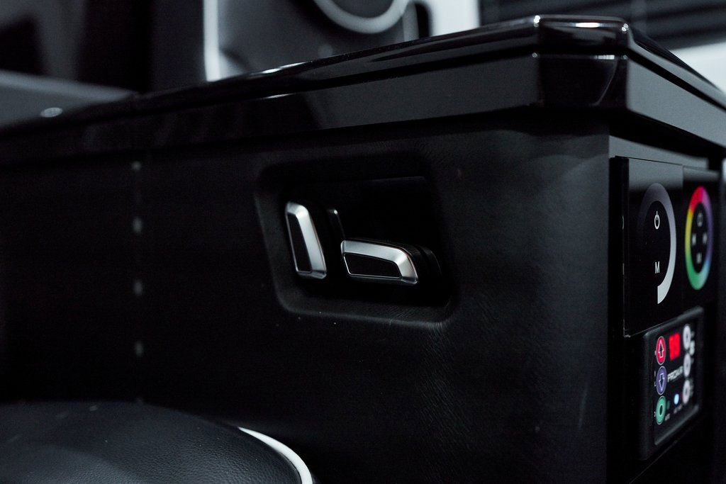 Used 2017 Mercedes-Benz Sprinter 3500 image 65